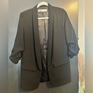 Black Zara blazer